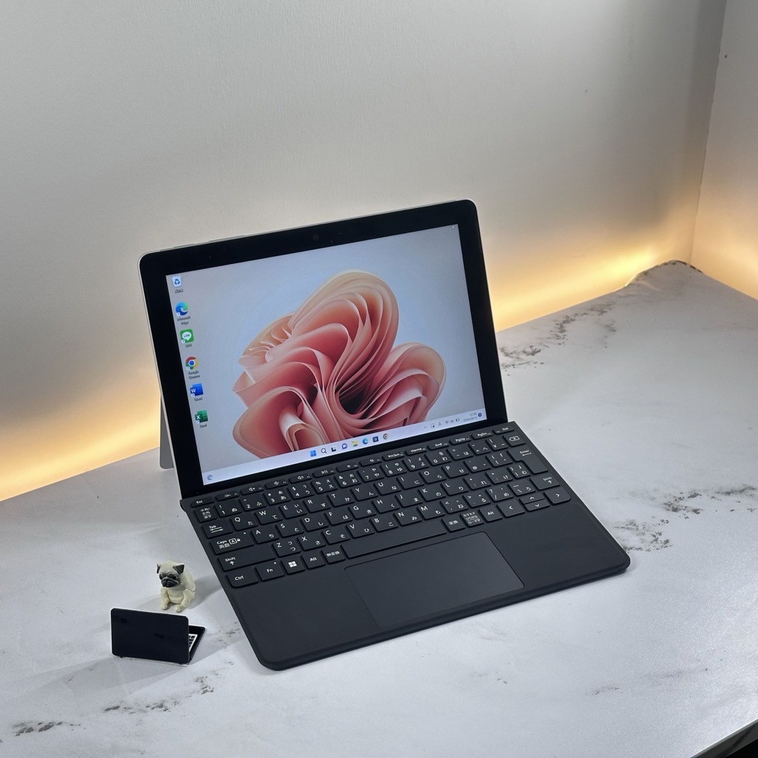 Microsoft(マイクロソフト)のMicrosoft Surface Go LTE 8 128 Office スマホ/家電/カメラのPC/タブレット(タブレット)の商品写真