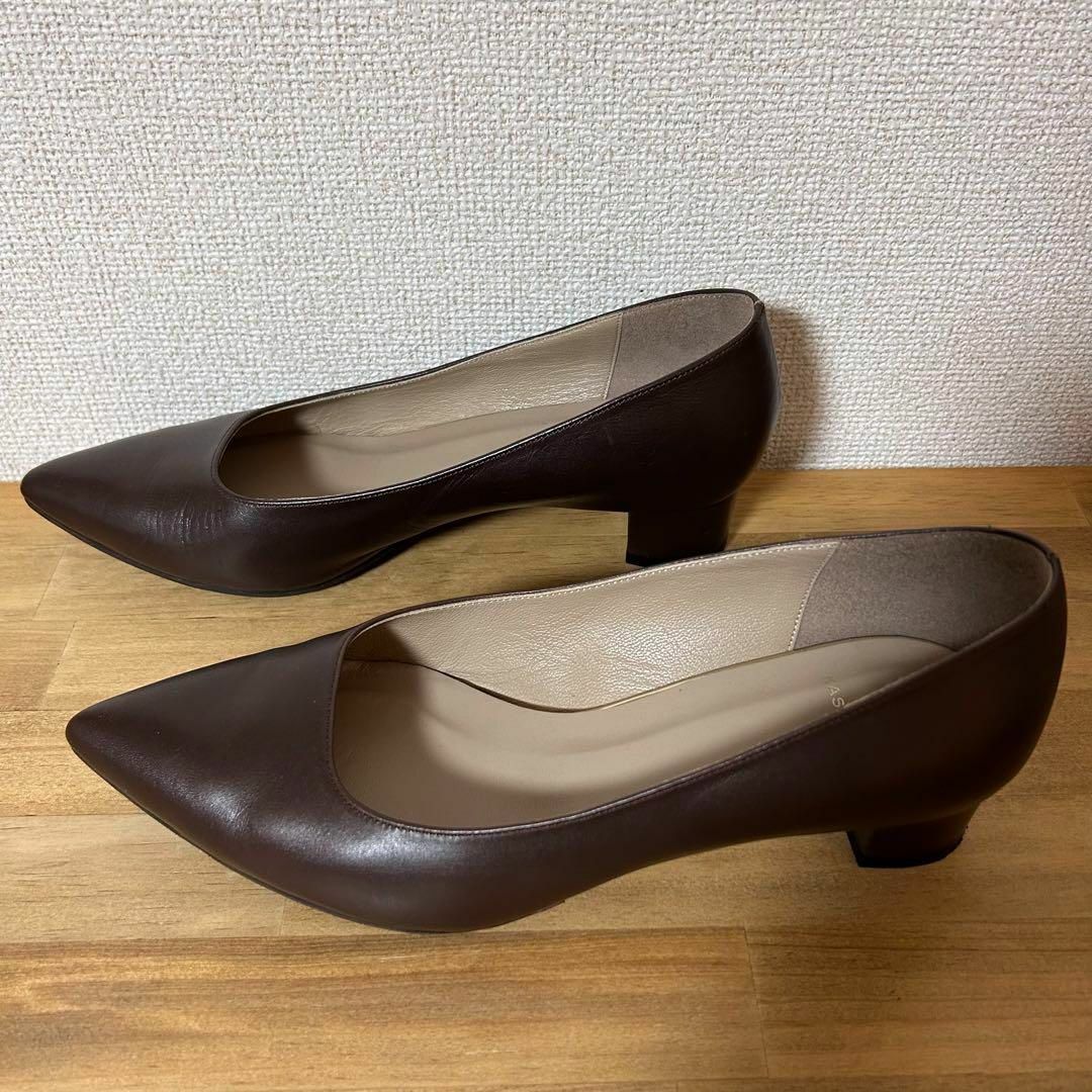 KASHIYAMA カシヤマ　パンプス　ブラウン　レザー　24.5cm 茶色 レディースの靴/シューズ(ハイヒール/パンプス)の商品写真