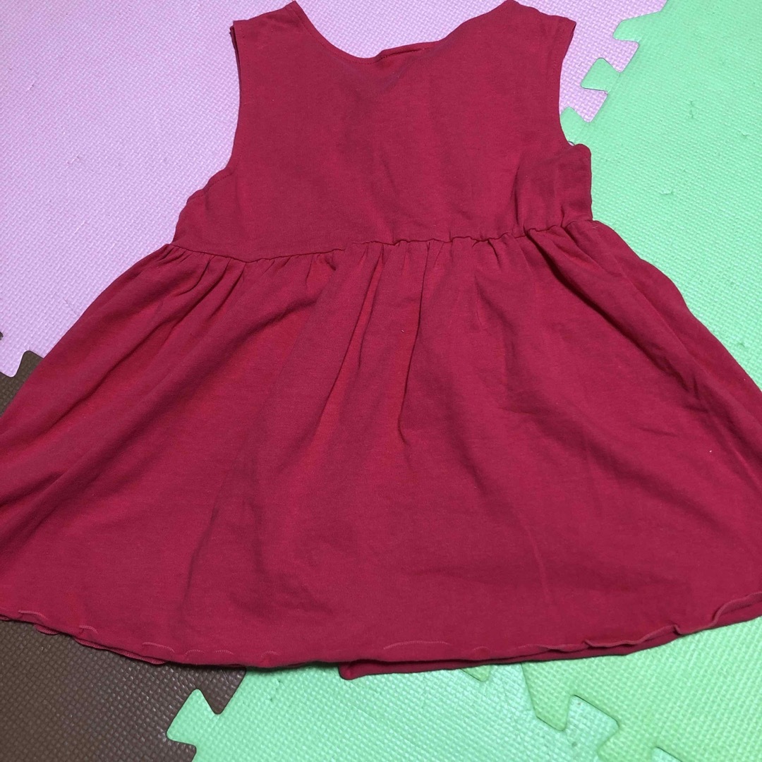 mou jon jon(ムージョンジョン)のmou jon jon 赤いノースリーブ キッズ/ベビー/マタニティのキッズ服女の子用(90cm~)(Tシャツ/カットソー)の商品写真