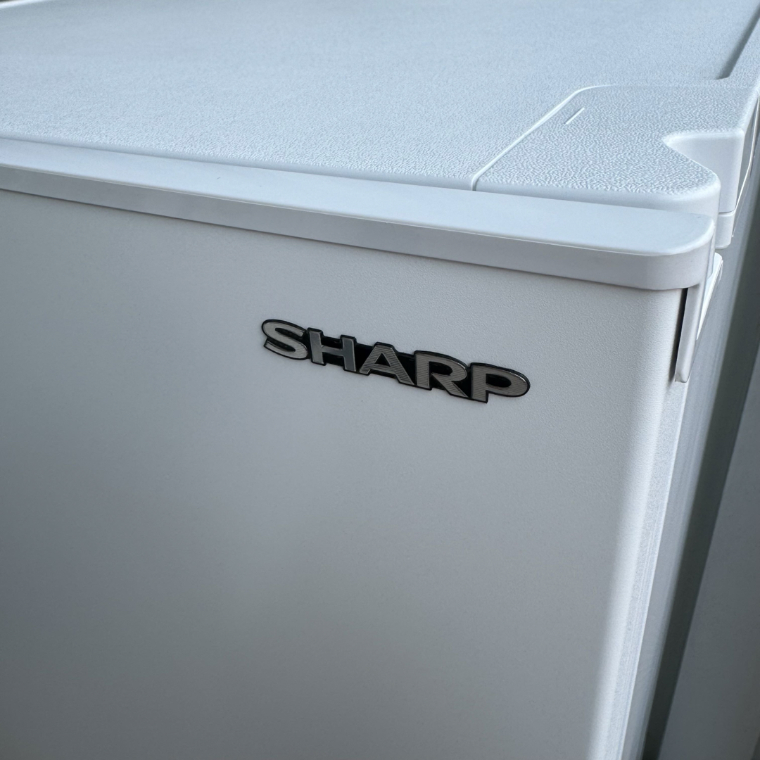 SHARP(シャープ)のC6406★2023年製★未使用に近い★シャープ冷蔵庫右.左開き一人暮らし洗濯機 スマホ/家電/カメラの生活家電(冷蔵庫)の商品写真