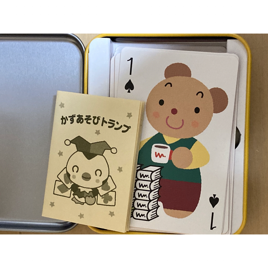 新品チャイルド本社　トランプ エンタメ/ホビーのテーブルゲーム/ホビー(トランプ/UNO)の商品写真