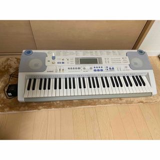 カシオ(CASIO)のりんご様カシオ電子ピアノ　CASIO光ナビ　LK-203TV  ACアダプター付(電子ピアノ)