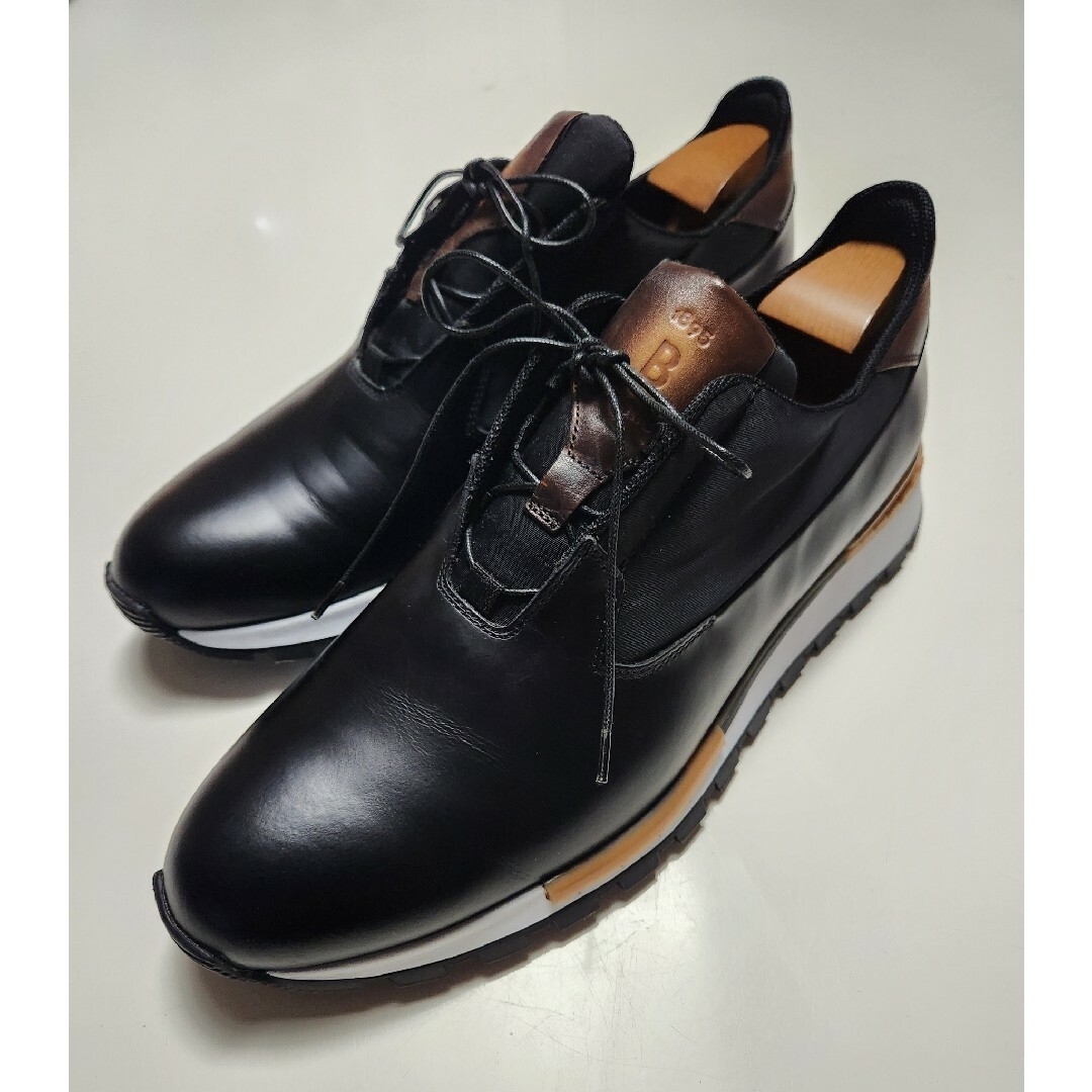 Berluti(ベルルッティ)の【美品】ベルルッティ　ファストトラック　グレーズドレザースニーカー　黒　7.5 メンズの靴/シューズ(スニーカー)の商品写真