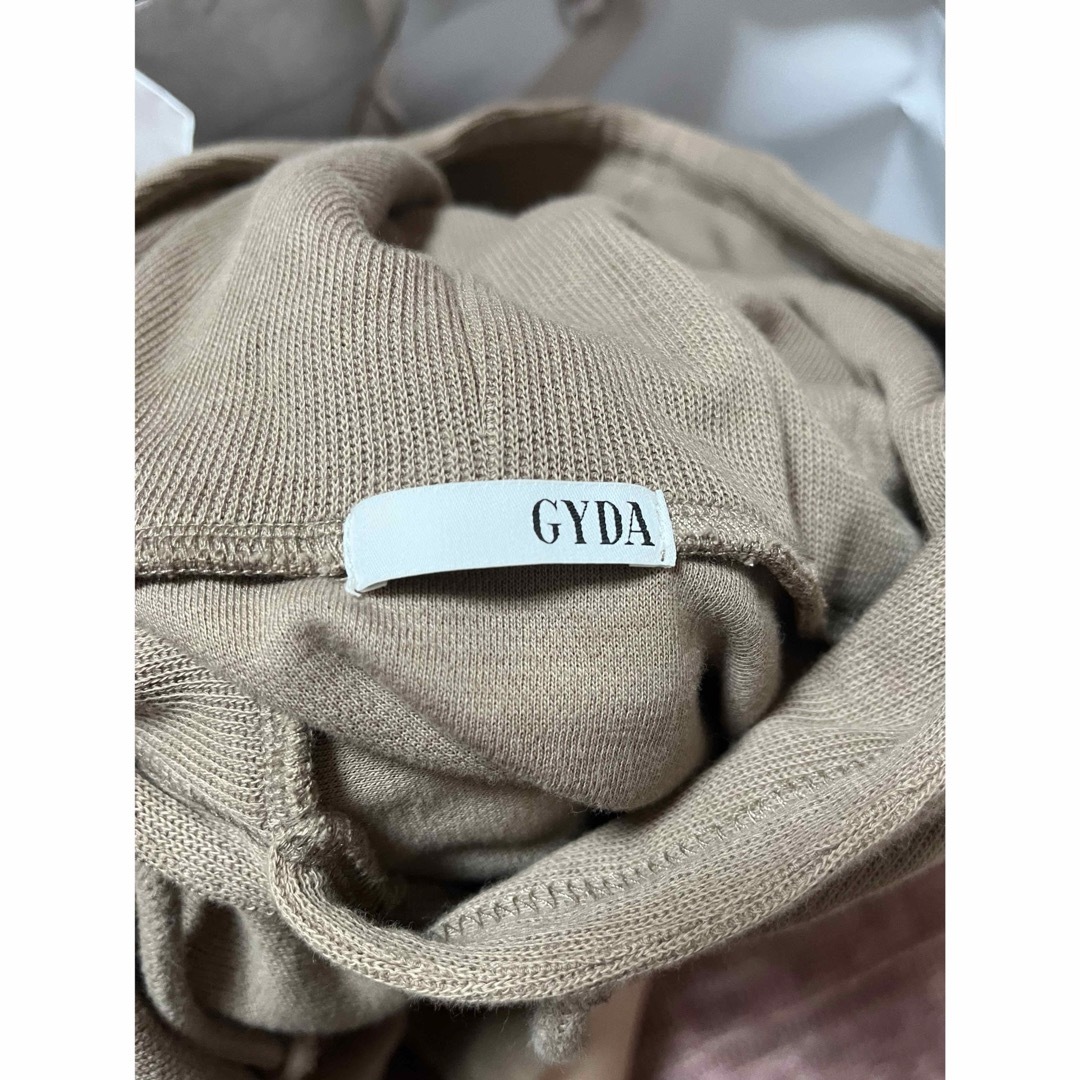 GYDA - GYDA セットアップ ショートスウェットパーカー ワイド GYDA - GYDA セットアップ ショートスウェットパーカー ワイド