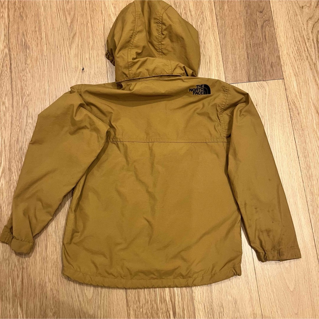 THE NORTH FACE(ザノースフェイス)の【人気カラー】the north face /コンパクトジャケット/130 キッズ/ベビー/マタニティのキッズ服男の子用(90cm~)(ジャケット/上着)の商品写真