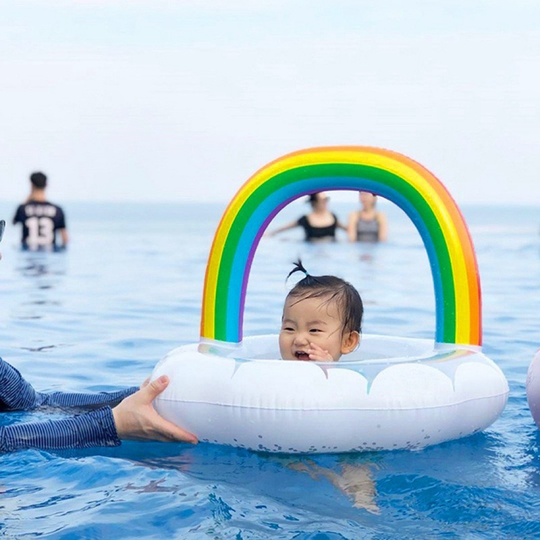 浮き輪　虹　雲　海　プール　キッズ　ベビー　 夏　夏休み　インスタ映え　可愛い スポーツ/アウトドアのスポーツ/アウトドア その他(マリン/スイミング)の商品写真