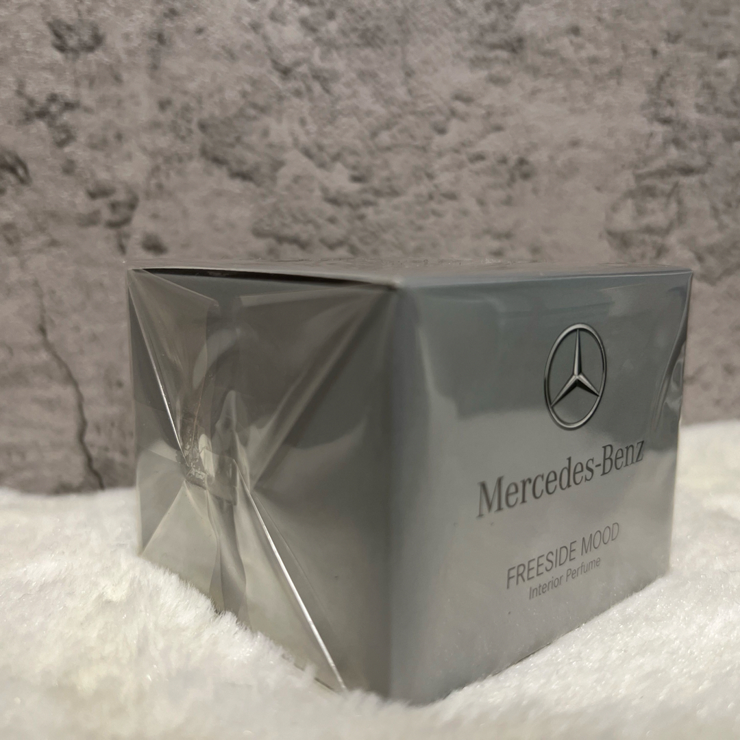 Mercedes-Benz(メルセデスベンツ)のメルセデス・ベンツ パフュームアトマイザー 自動車/バイクの自動車(車内アクセサリ)の商品写真