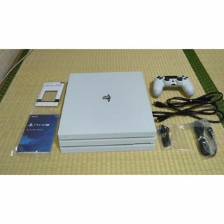 ソニー(SONY)のSONY PS4pro本体グレイシャーホワイトCUH-7200 960G SSD(家庭用ゲーム機本体)