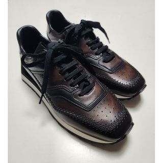 ベルルッティ(Berluti)の【美品】Berluti　フライ　レザースニーカー　ブラウン　パティーヌ　7.5(スニーカー)