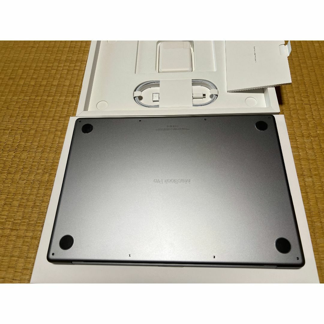 Mac (Apple)(マック)のMacBook Pro 2021 16インチ M1 Pro 16GB/512GB スマホ/家電/カメラのPC/タブレット(ノートPC)の商品写真