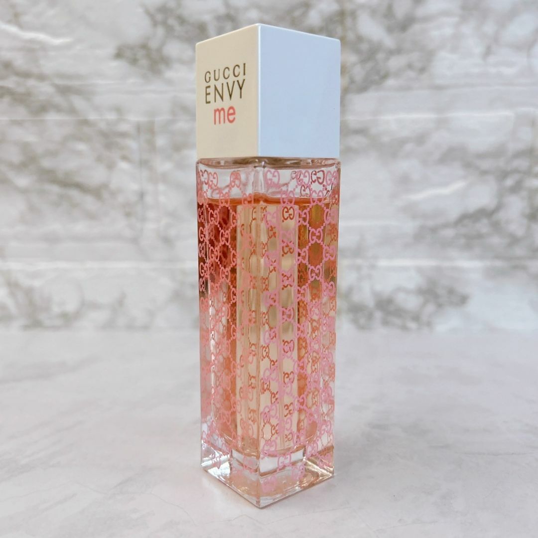 Gucci(グッチ)の超希少レア香水★廃盤 グッチ エンヴィ ミー envy 30ml EDT 絶版 コスメ/美容のリラクゼーション(アロマポット/アロマランプ/芳香器)の商品写真