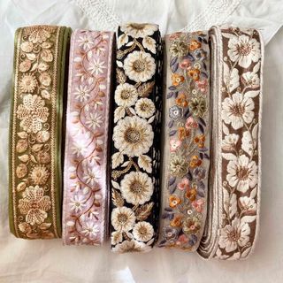 インド刺繍リボン カット売り チュール シルクベース ❺(各種パーツ)