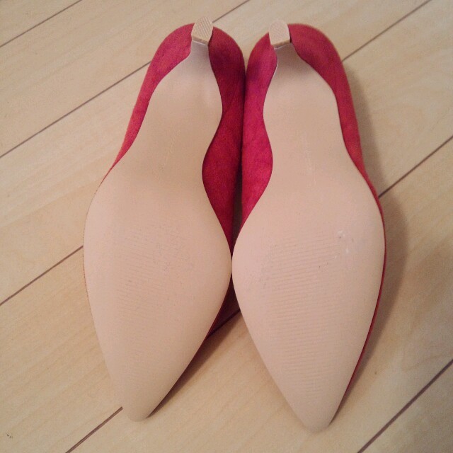 31 Sons de mode(トランテアンソンドゥモード)の☆赤パンプス☆ レディースの靴/シューズ(ハイヒール/パンプス)の商品写真