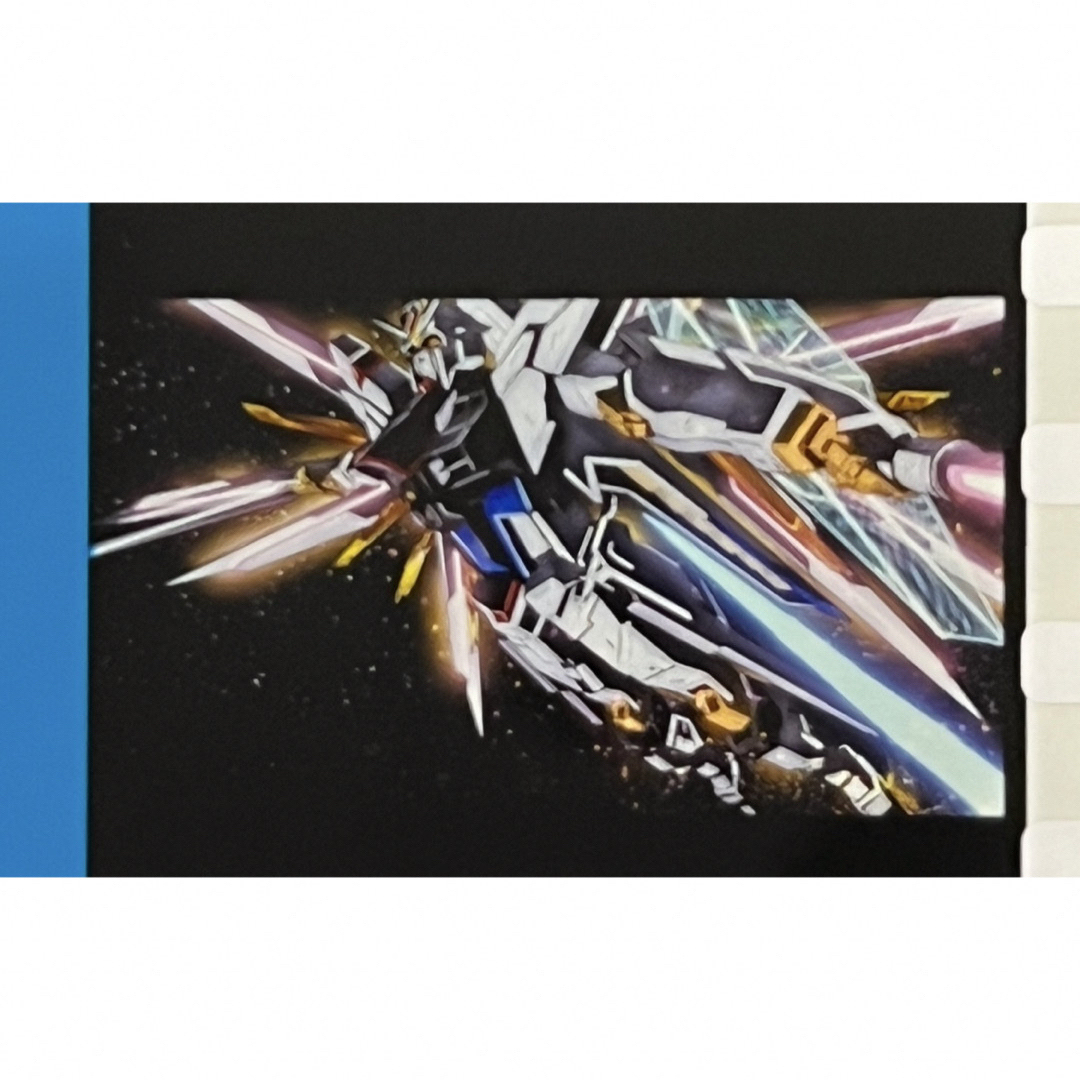 Gundam Collection（BANDAI）(ガンダムコレクション)のガンダム コマフィルム フリーダムガンダムとラクス、ホルダー、ファイル4点セット エンタメ/ホビーのおもちゃ/ぬいぐるみ(キャラクターグッズ)の商品写真