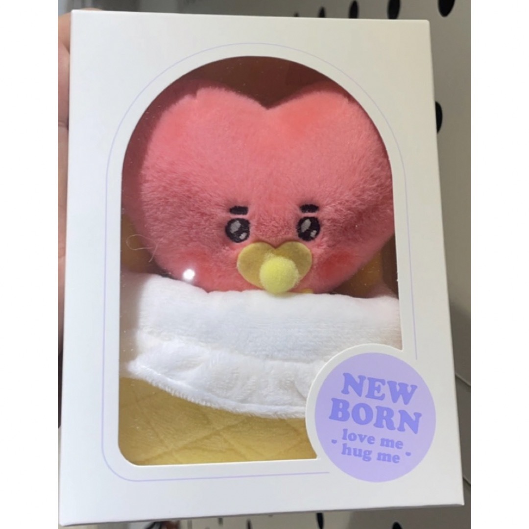 BT21(ビーティーイシビル)のBT21 NEWBORN BABY ぬいぐるみ  TATA エンタメ/ホビーのおもちゃ/ぬいぐるみ(ぬいぐるみ)の商品写真