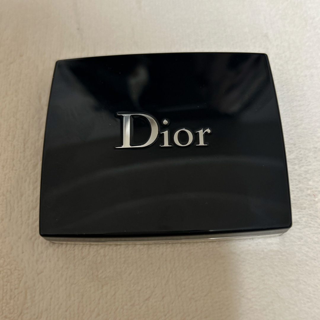 Dior(ディオール)のDiorアイシャドウ コスメ/美容のベースメイク/化粧品(アイシャドウ)の商品写真