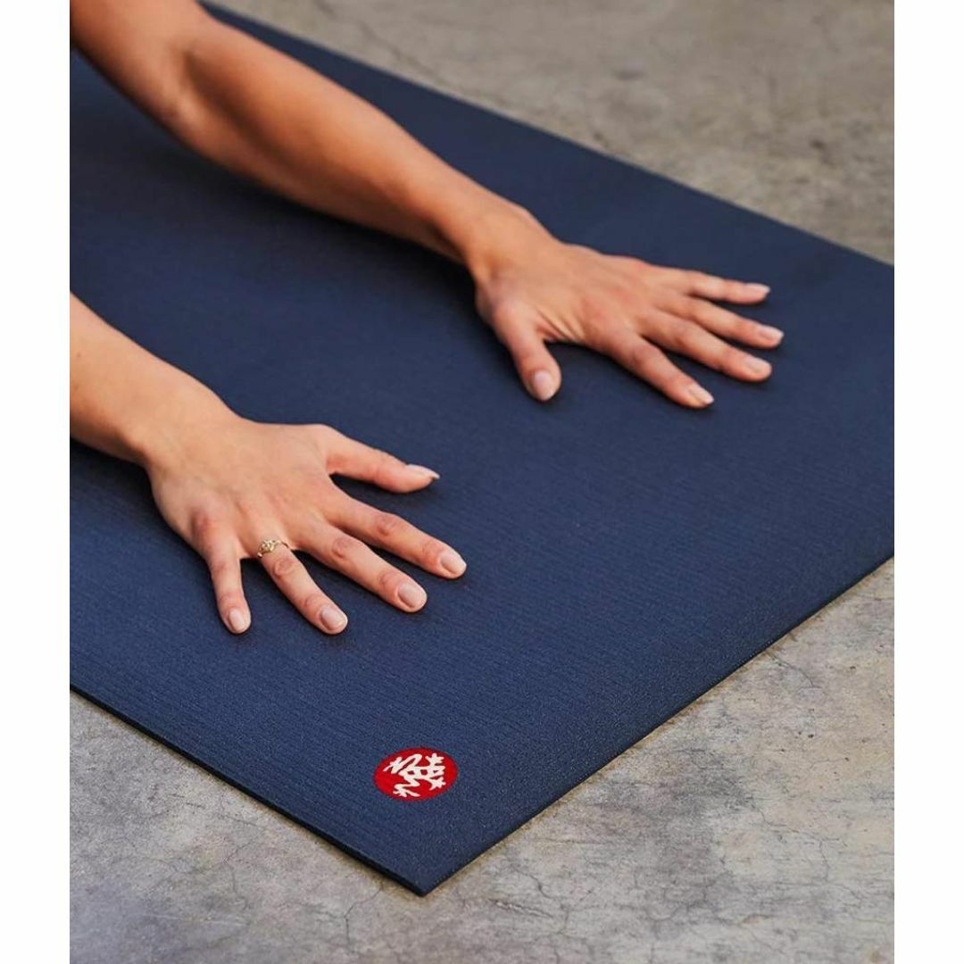 【色: ミッドナイト】マンドゥカ(Manduka) ヨガマット 5mm PROl スポーツ/アウトドアのトレーニング/エクササイズ(ヨガ)の商品写真