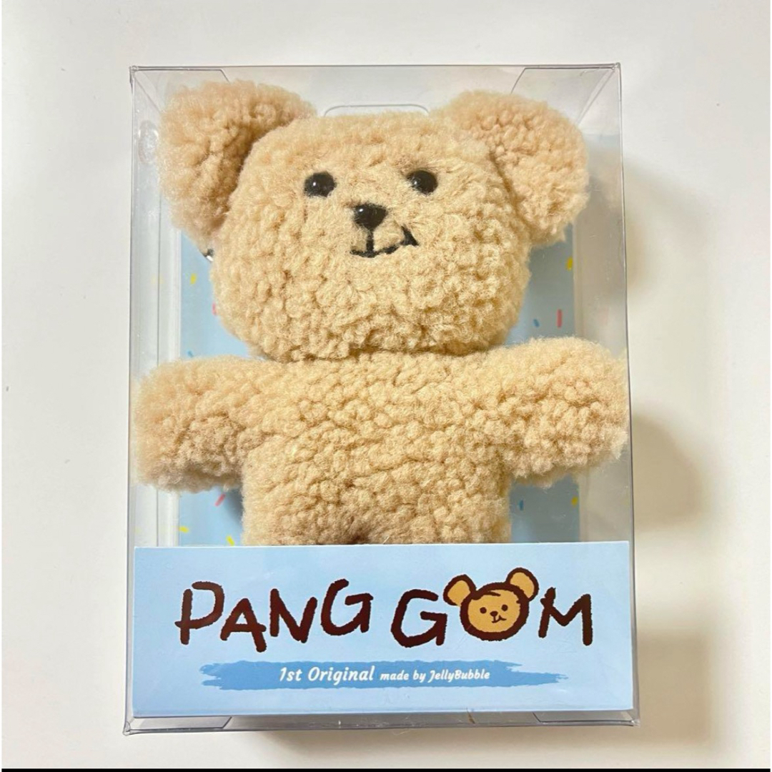 新品未開封★Panggom パンゴム くま ぬいぐるみ キーホルダー テテ　V  エンタメ/ホビーのおもちゃ/ぬいぐるみ(ぬいぐるみ)の商品写真