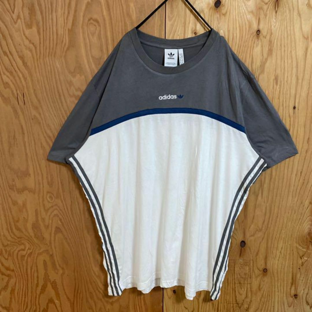 adidas(アディダス)のアディダス ロゴ トレフォイル Tシャツ グレー 薄手 USA古着 灰色 半袖 メンズのトップス(Tシャツ/カットソー(半袖/袖なし))の商品写真