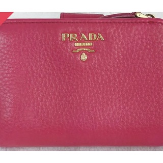 PRADA - プラダ　二つ折り財布ピンク