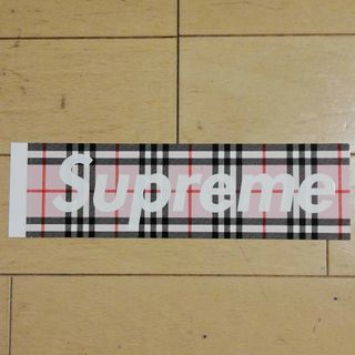 シュプリーム(Supreme)のSUPREME PINK BURBERRY BOX LOGO STICKER(その他)