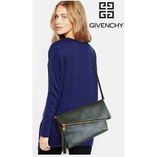 ジバンシィ(GIVENCHY)のジバンシー　ショルダー　バッグ　黒(ショルダーバッグ)