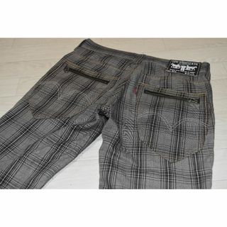 リーバイス(Levi's)の美品 LEVI'S 511 スリム チェック クロップド　W32　L21(その他)