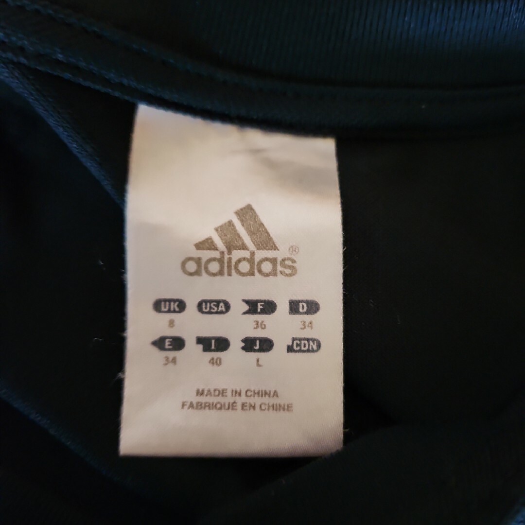 adidas(アディダス)のアディダス　トレーニングTシャツ　レディースL レディースのトップス(Tシャツ(半袖/袖なし))の商品写真