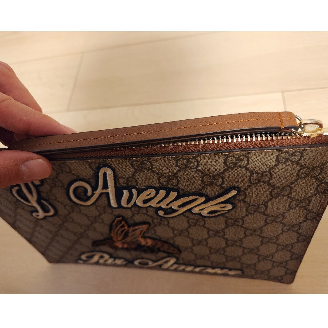 GUCCI - 国内未入荷✨美品GUCCIクラッチバッグ蜂刺繍の通販 by GUCCI - 国内未入荷✨美品GUCCIクラッチバッグ蜂刺繍の通販 by