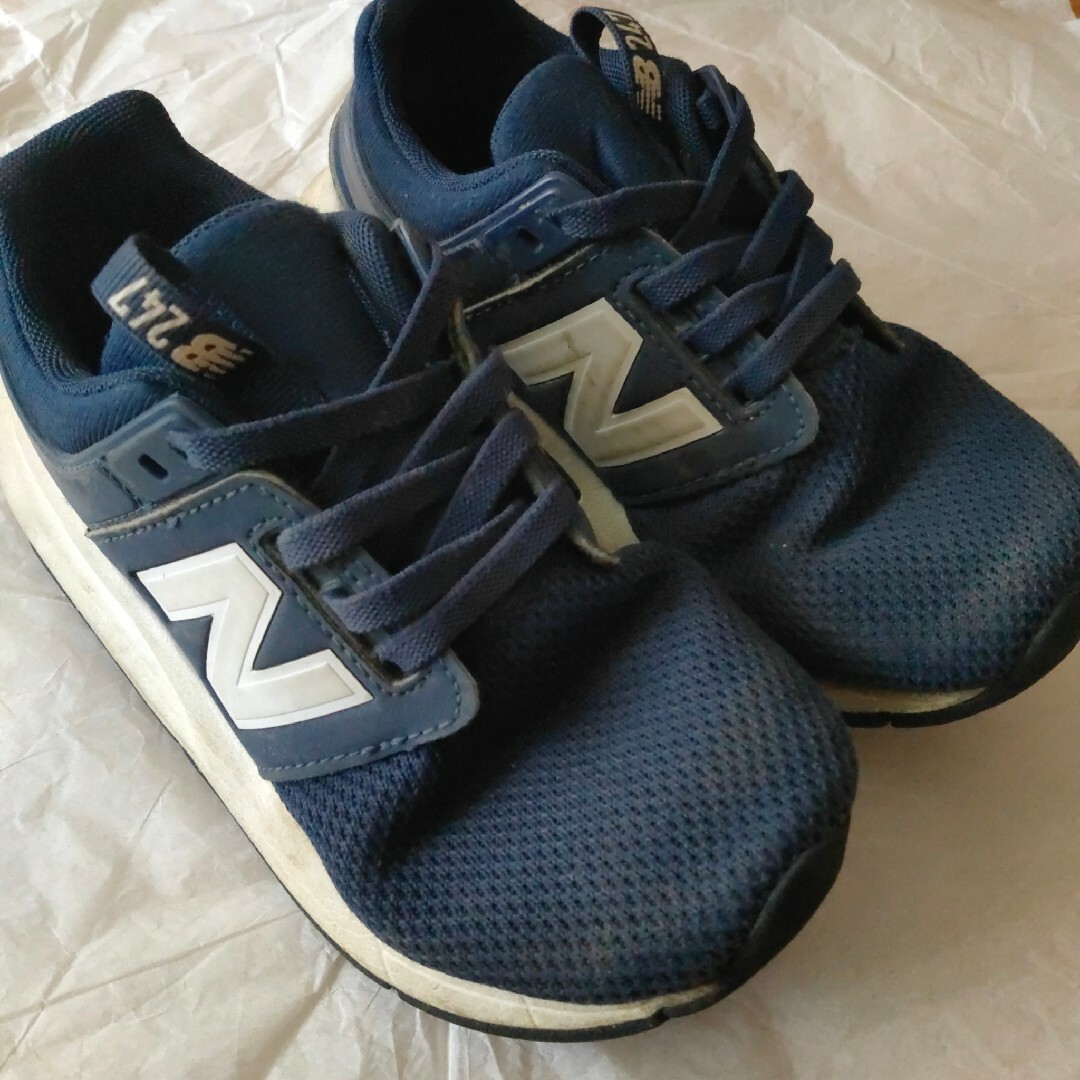 New Balance(ニューバランス)のニューバランス ネイビー19cm キッズ/ベビー/マタニティのキッズ靴/シューズ(15cm~)(スニーカー)の商品写真