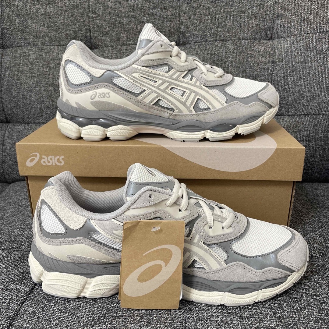 asics(アシックス)のASICS GEL-NYC Cream/Oyster Grey 26.5cm メンズの靴/シューズ(スニーカー)の商品写真