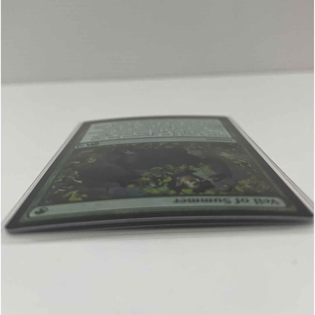 マジック：ザ・ギャザリング(マジックザギャザリング)のMTG 夏の帳 Veil of Summer M20 緑U 英語版 foil エンタメ/ホビーのトレーディングカード(シングルカード)の商品写真