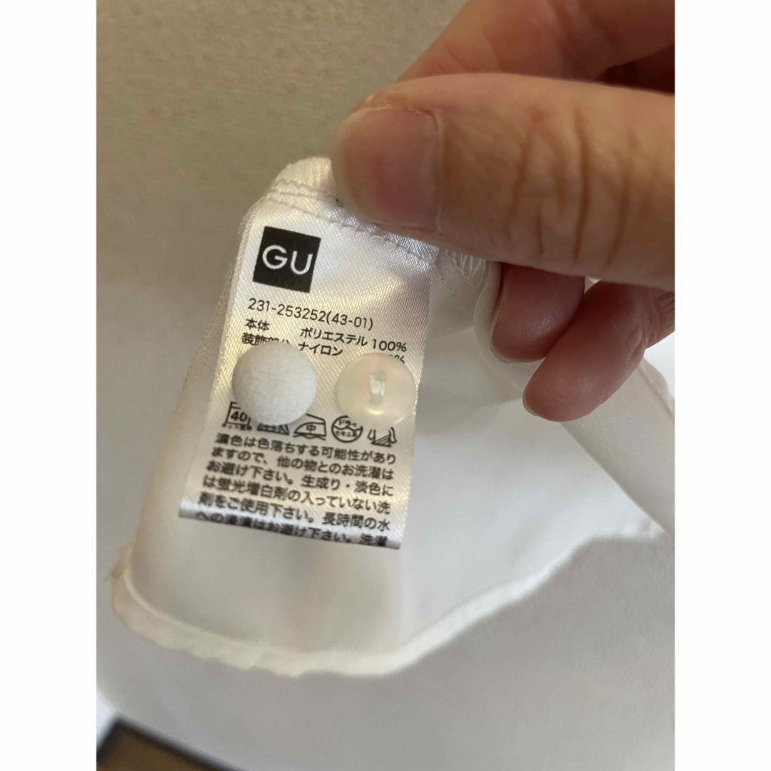 GU(ジーユー)のノースリーブシャツ レディースのトップス(シャツ/ブラウス(半袖/袖なし))の商品写真