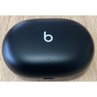 ビーツバイドクタードレ(Beats by Dr Dre)の【ブラック】国内正規品　Beats Studio Buds【充電ケース】11(ヘッドフォン/イヤフォン)