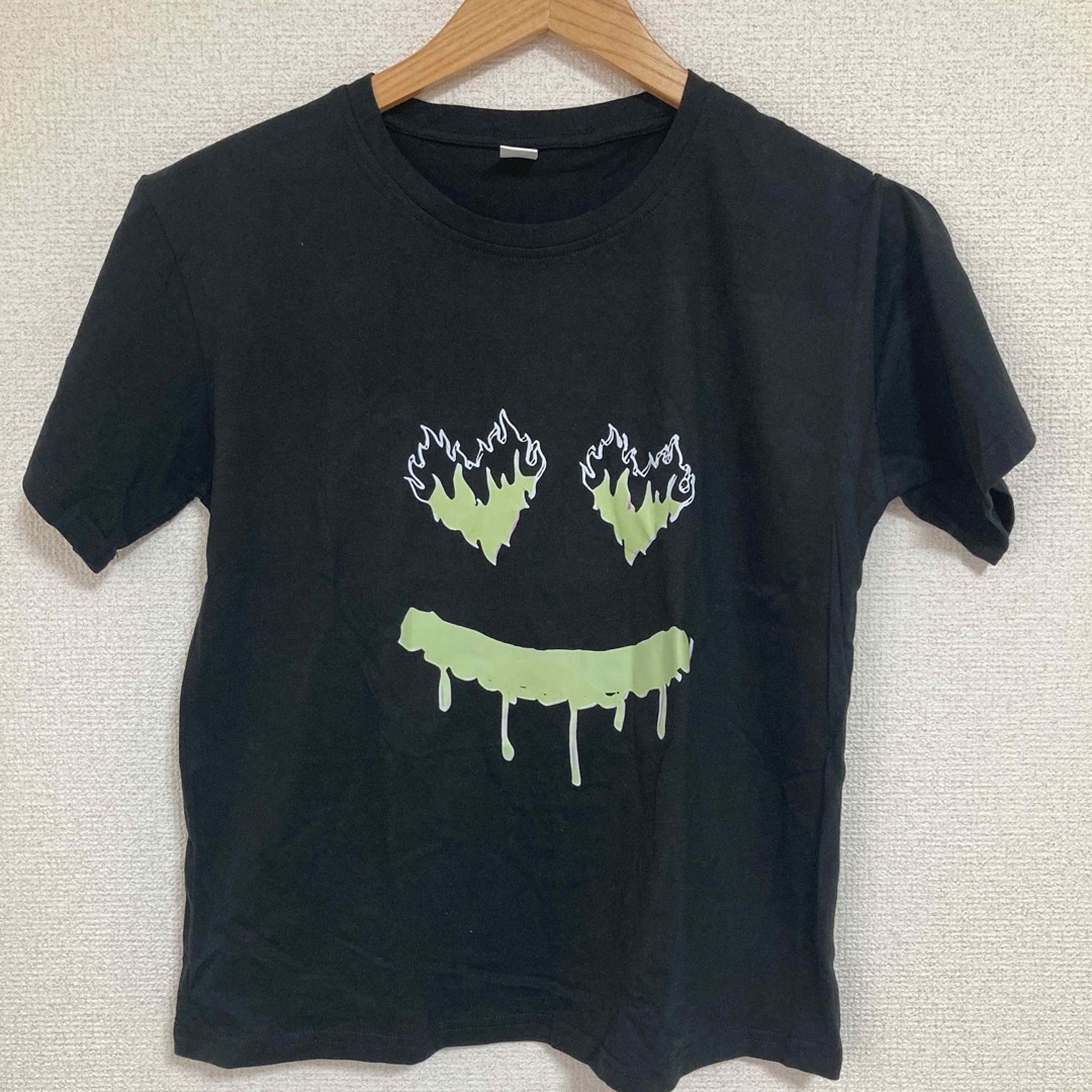 SHEIN(シーイン)のSHEINキッズTシャツ キッズ/ベビー/マタニティのキッズ服男の子用(90cm~)(Tシャツ/カットソー)の商品写真