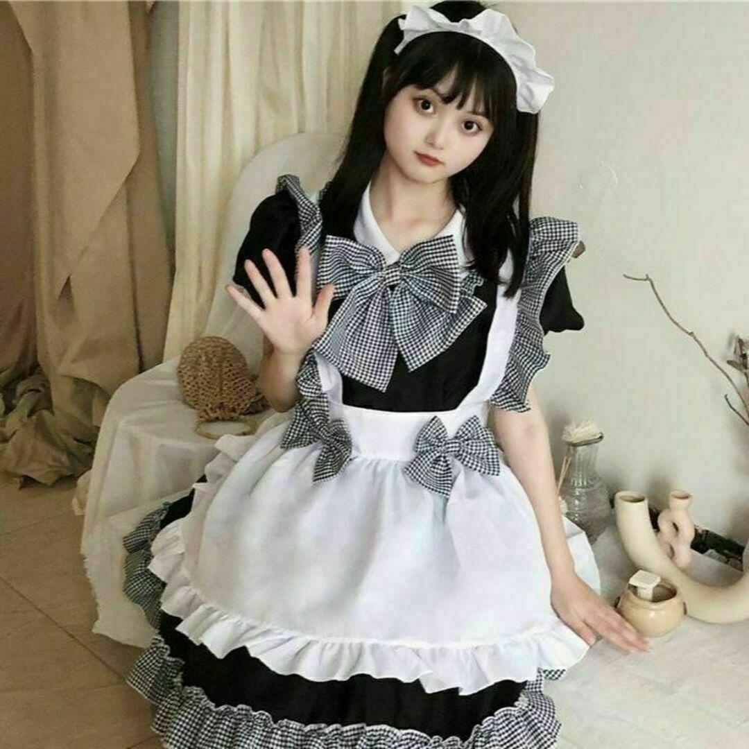 【新品未使用】メイド服　ニーハイソックス付き　モノトーン　フリル　コスプレ レディースのレディース その他(その他)の商品写真