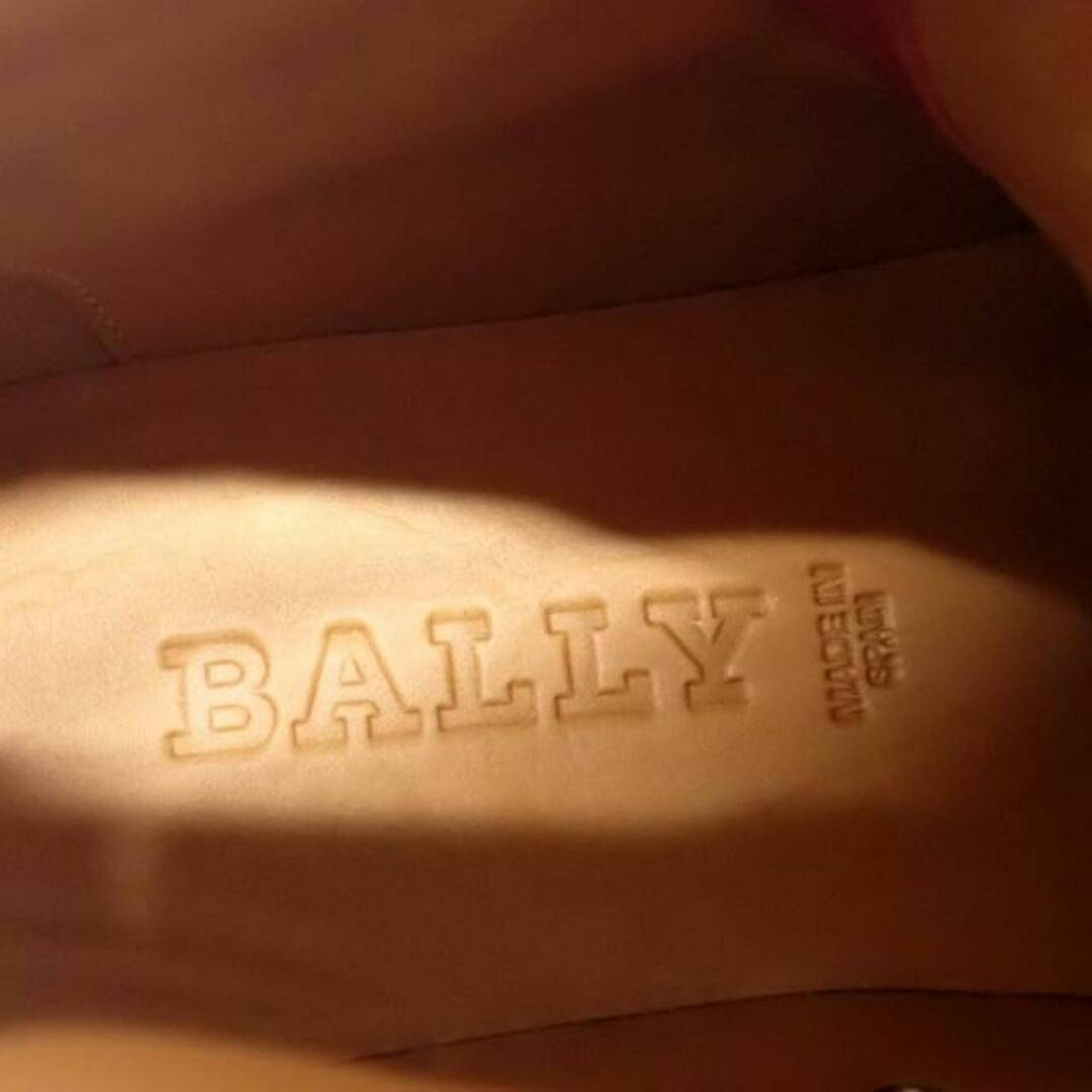 Bally(バリー)のBALLY(バリー) スニーカー 37 レディース美品  - 白×ボルドー×マルチ ハイカット キャンバス×レザー レディースの靴/シューズ(スニーカー)の商品写真