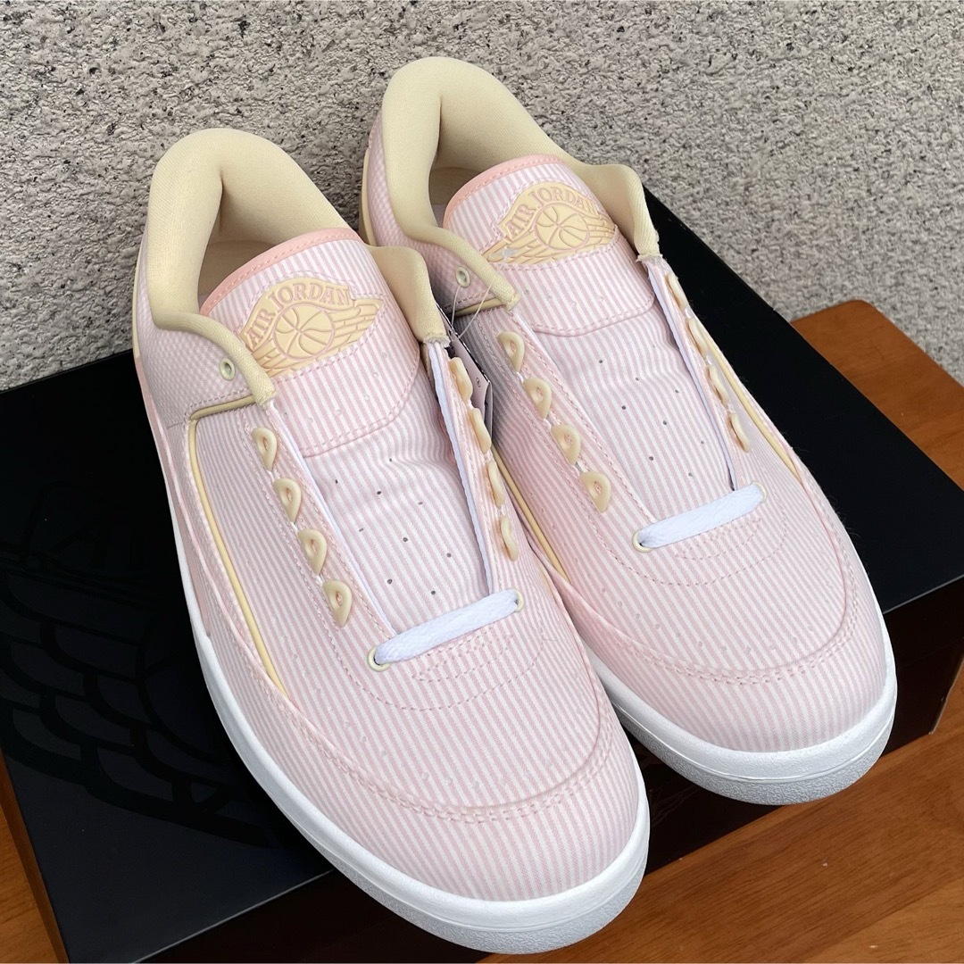 Jordan Brand（NIKE）(ジョーダン)の【極希少】AIR JORDAN 2 RETRO LOW "ATMOSPHERE" メンズの靴/シューズ(スニーカー)の商品写真