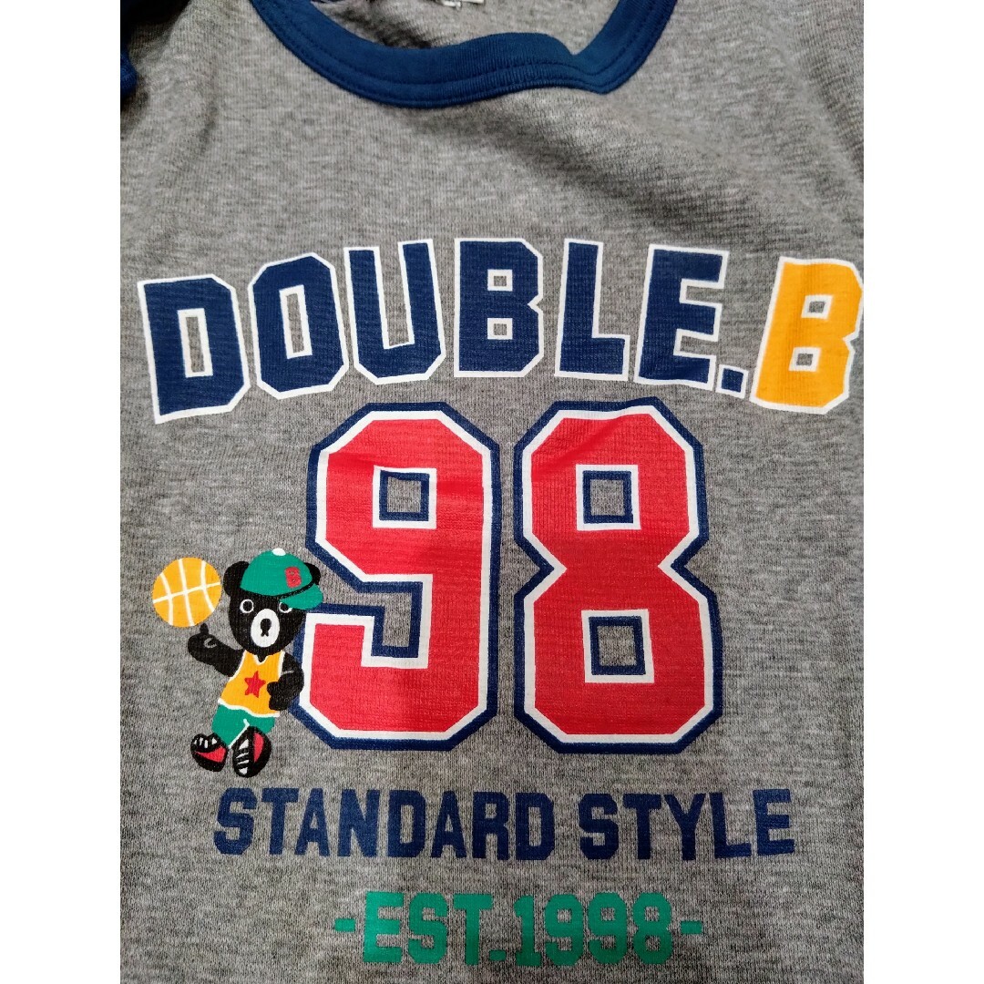 DOUBLE.B(ダブルビー)のミキハウス　ダブルビー　130 ルームウェア　新品　長袖　Tシャツ　パンツ　上下 キッズ/ベビー/マタニティのキッズ服男の子用(90cm~)(Tシャツ/カットソー)の商品写真