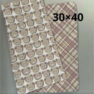 リバーシブルランチョンマット♡くま茶×チェック♡約30×40(外出用品)