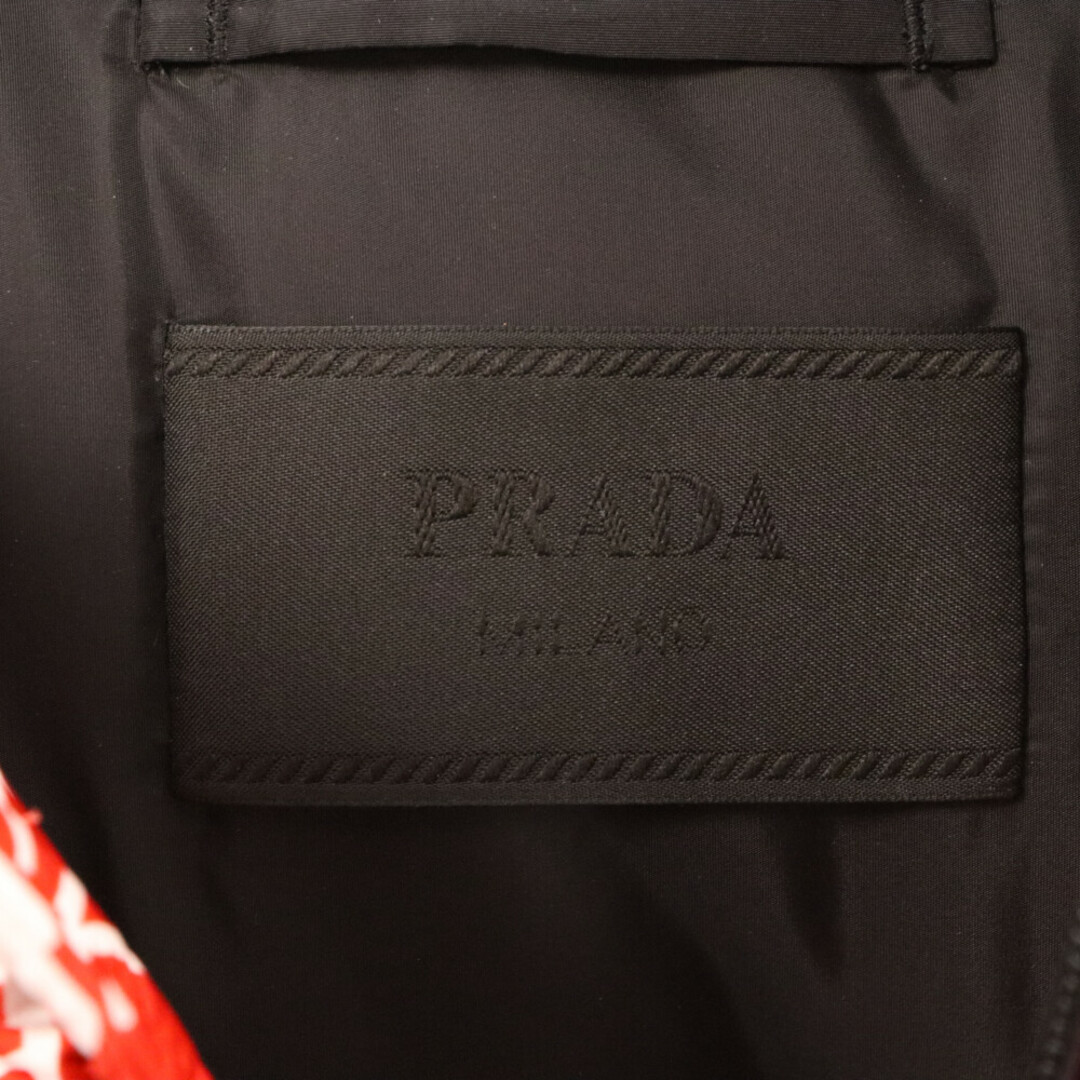 PRADA(プラダ)のPRADA プラダ 21AW フローラル柄 フーデッド ダウンジャケット レッド/ホワイト SGC025 S212 10UU メンズのジャケット/アウター(ダウンジャケット)の商品写真