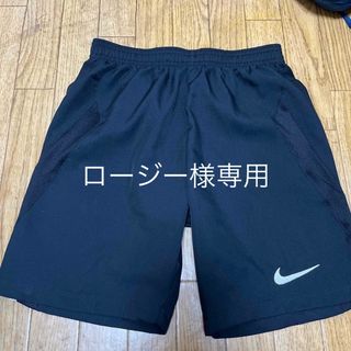 NIKE ショートパンツ