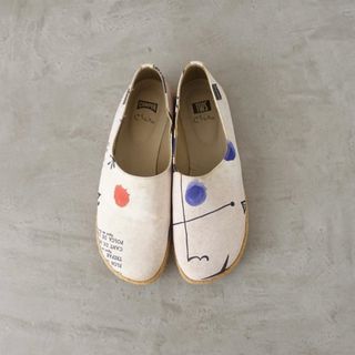 カンペール(CAMPER)のカンペール CAMPER TWINS Joan Miro サイドゴアスリッポン(サンダル)