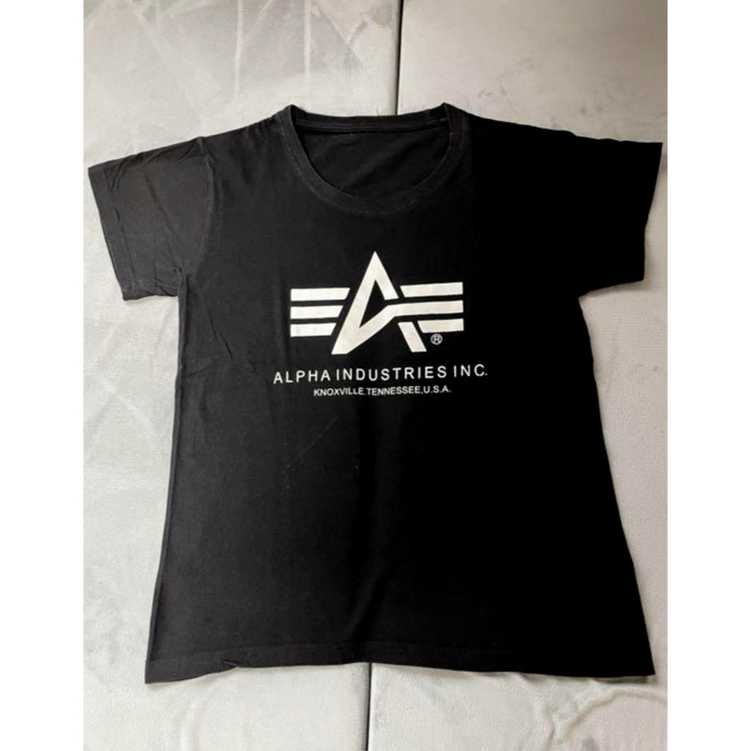 ALPHA INDUSTRIES(アルファインダストリーズ)のalpha industriesロゴTシャツ　2枚セット レディースのトップス(Tシャツ(半袖/袖なし))の商品写真