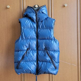 デュベティカ ダウンベスト(メンズ)(ブルー・ネイビー/青色系)の通販 デュベティカ ダウンベスト(メンズ)(ブルー・ネイビー/青色系)の通販