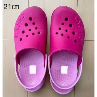 クロックス(crocs)のクロックス　サンダル　J3  21㎝(サンダル)