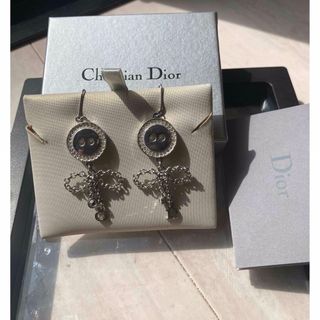 Christian Dior - ディオールピアス 再お値下げ!!の通販 by よんよん Christian Dior - ディオールピアス 再お値下げ!!の通販 by よんよん