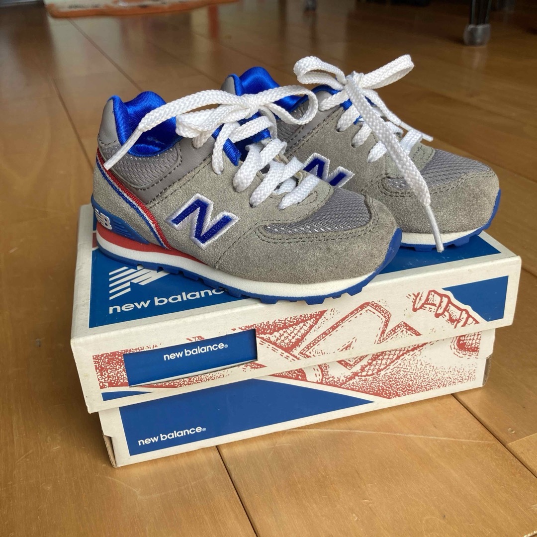 New Balance(ニューバランス)の12cm ニューバランス　キッズシューズ キッズ/ベビー/マタニティのベビー靴/シューズ(~14cm)(スニーカー)の商品写真