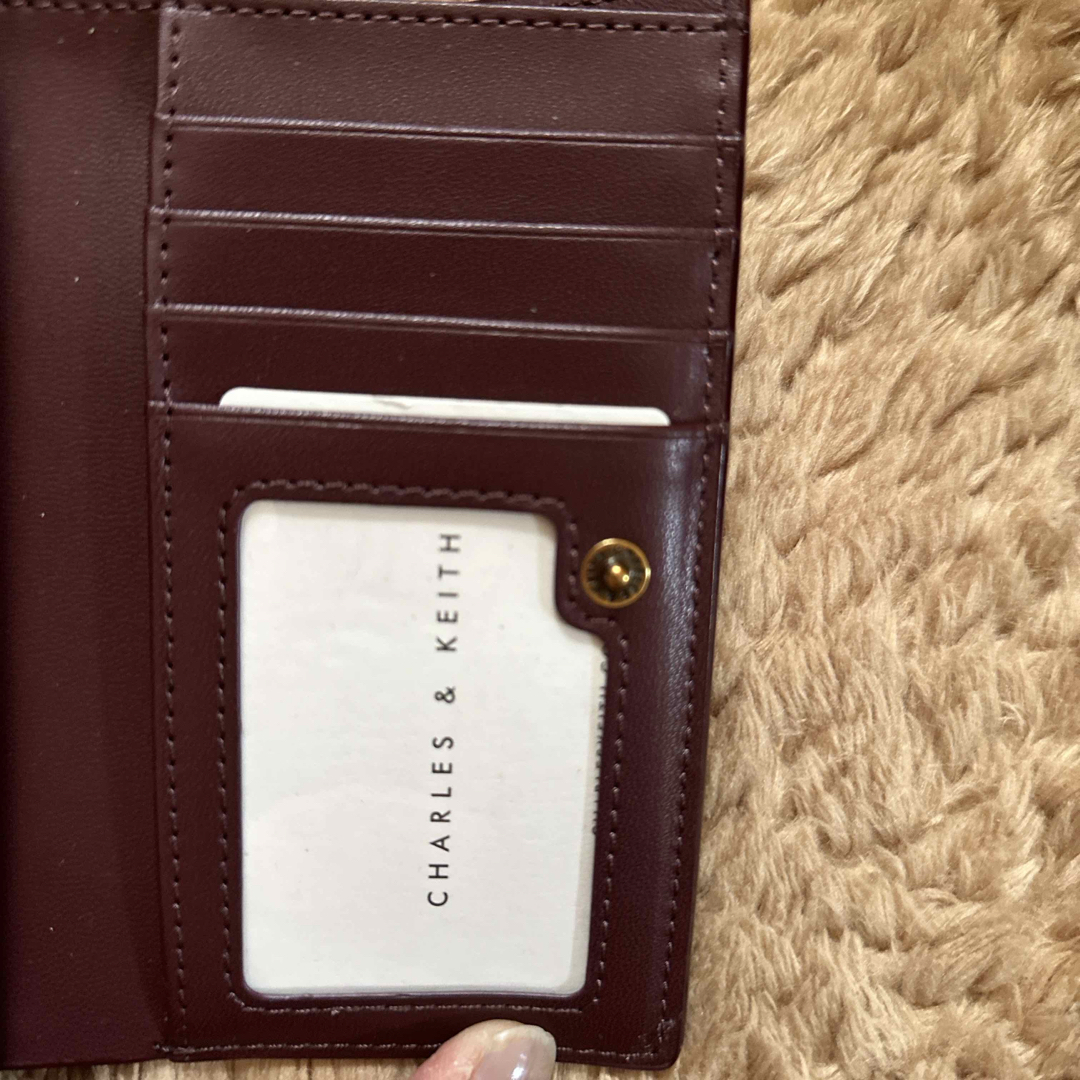 Charles and Keith(チャールズアンドキース)のCHARLES＆KEITH三つ折財布✿中古 レディースのファッション小物(財布)の商品写真
