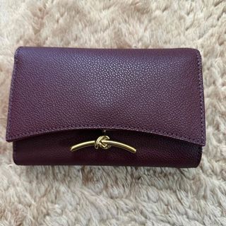 チャールズアンドキース(Charles and Keith)のCHARLES＆KEITH三つ折財布✿中古(財布)